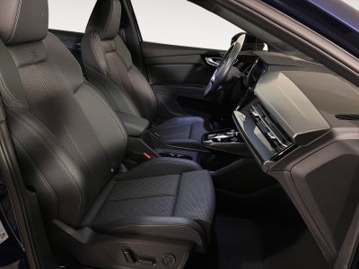Audi Q4 e-tron 45 quattro Van