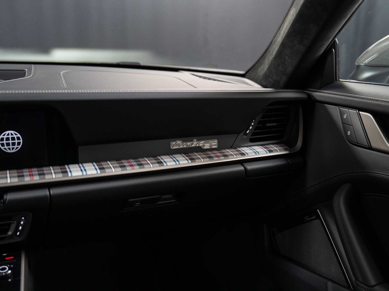 Gallery image 14 of 19