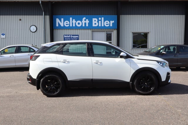 Peugeot 3008 1,2 e-THP 130 Allure