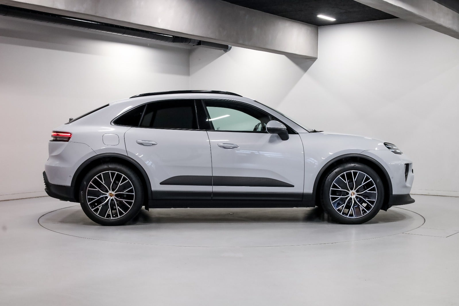 Porsche Macan 4
