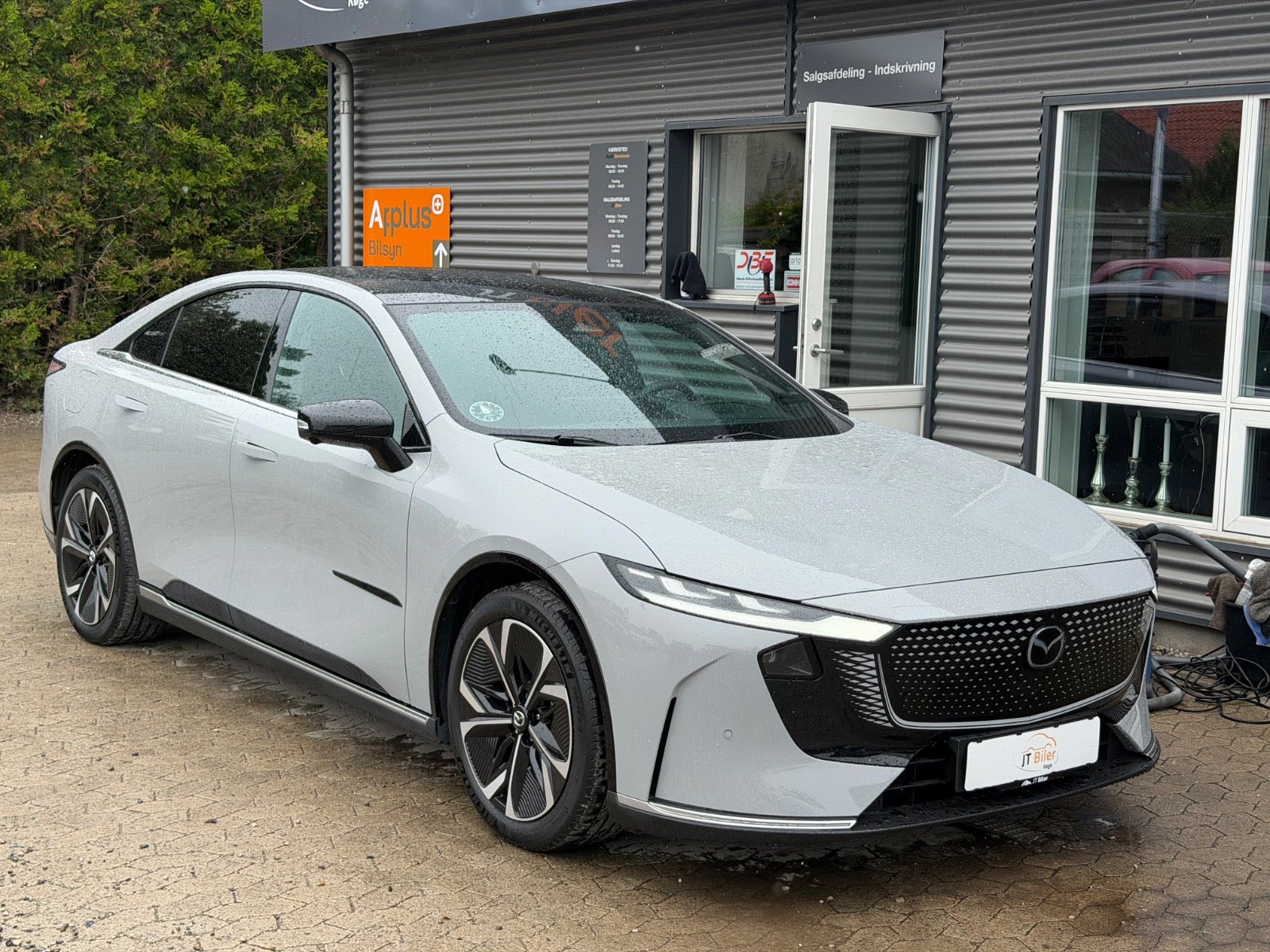 Mazda 6e Takumi Long Range