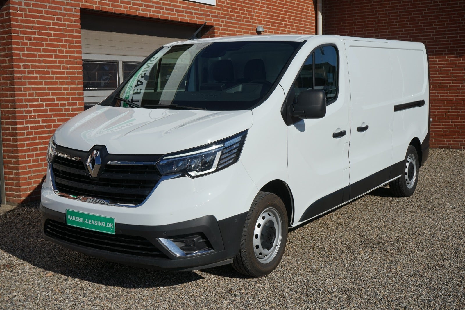 Billede af Renault Trafic 2,0 dCi 130 L2H1 Tekno