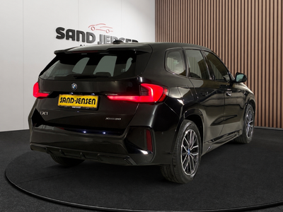 BMW iX1 xDrive30 M-Sport Premium Van