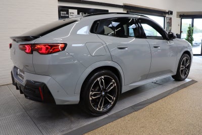 BMW iX2 xDrive30 M-Sport