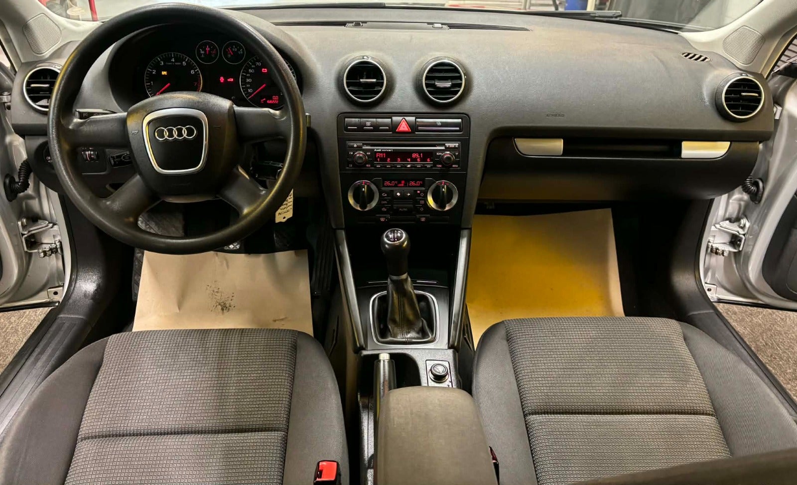 Billede af Audi A3 1,6 Ambiente Sportback