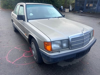 Mercedes 190 E 1,8 Sportline aut. 4d