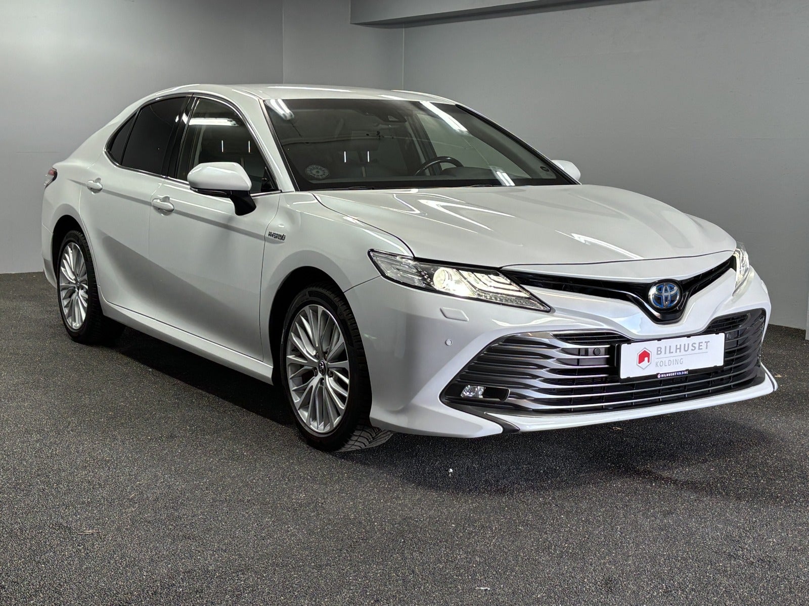 Billede af Toyota Camry 2,5 Hybrid H3 Executive CVT