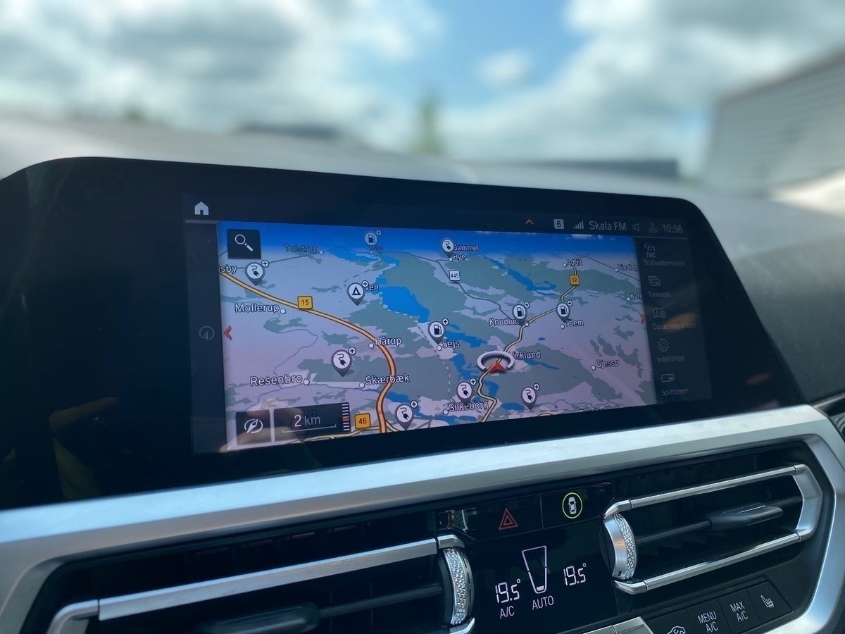 BMW 330e Sport Line aut.