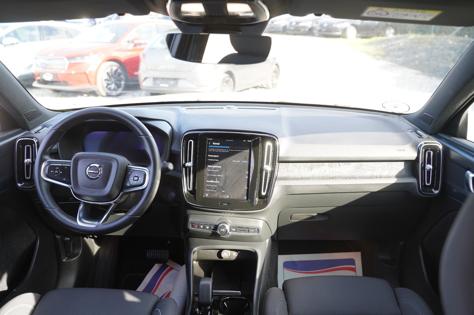 Billede af Volvo XC40  P6 ReCharge Core