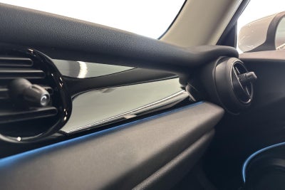 MINI Cooper SE Classic Trim
