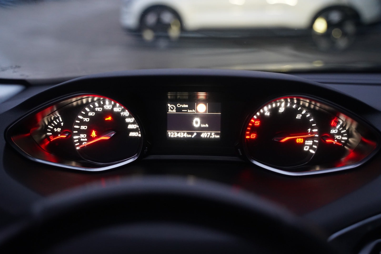 Billede af Peugeot 308 1,5 BlueHDi 130 Prestige Sky