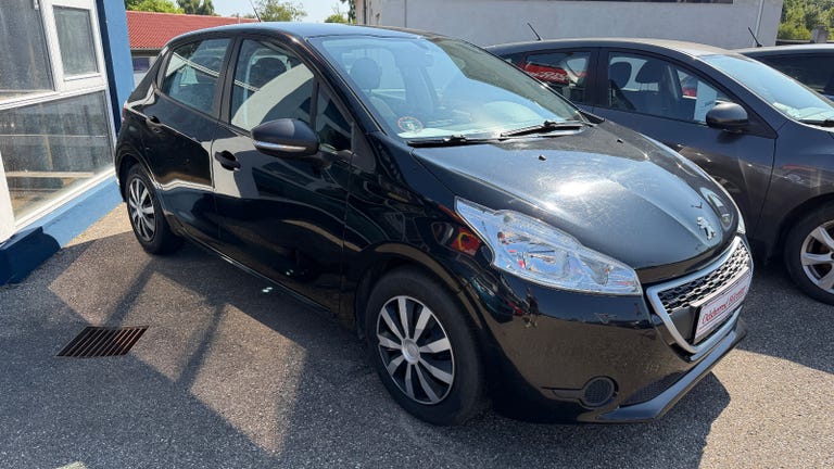 Peugeot 208 VTi Access