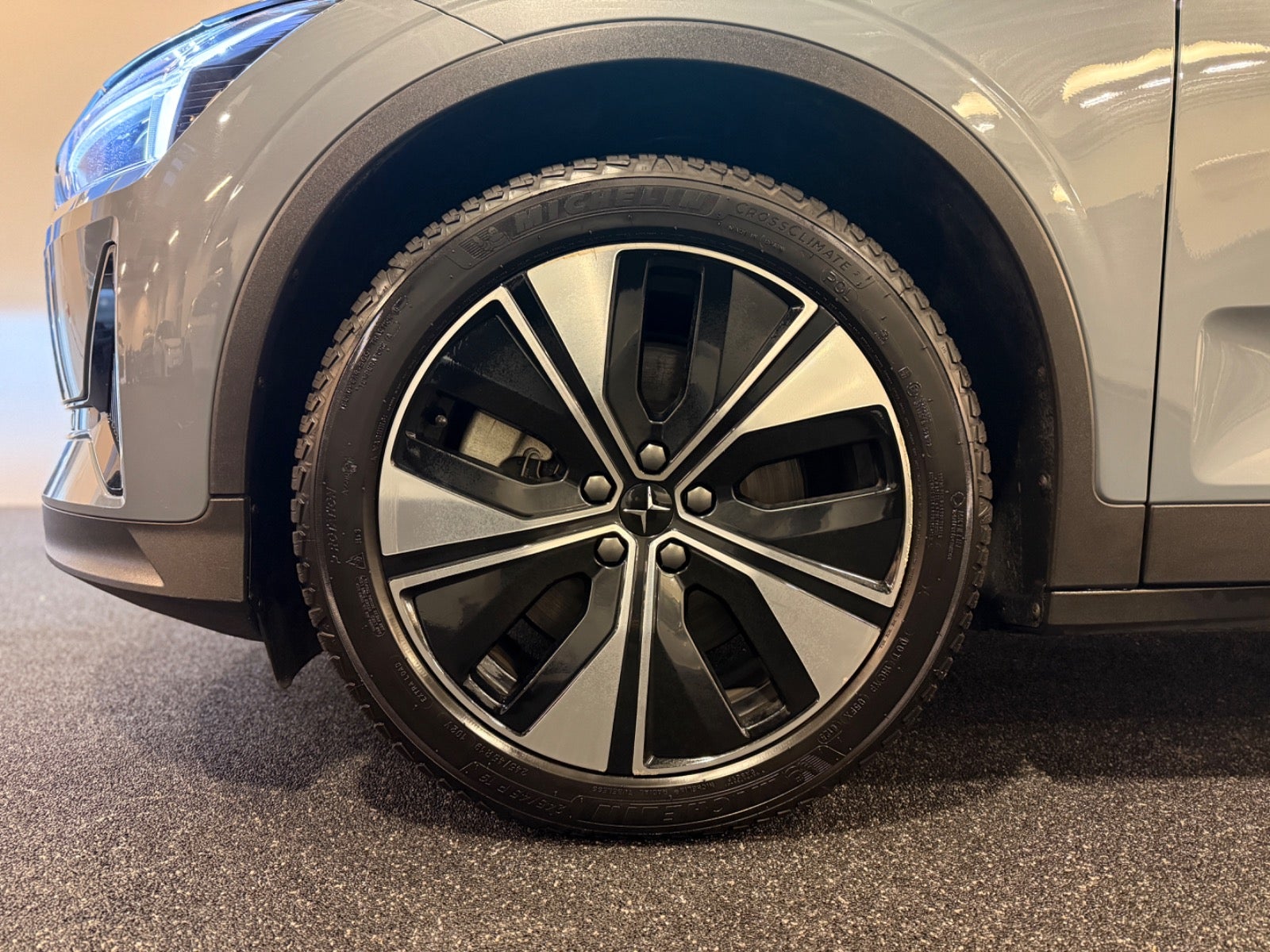 Polestar 2 Long Range