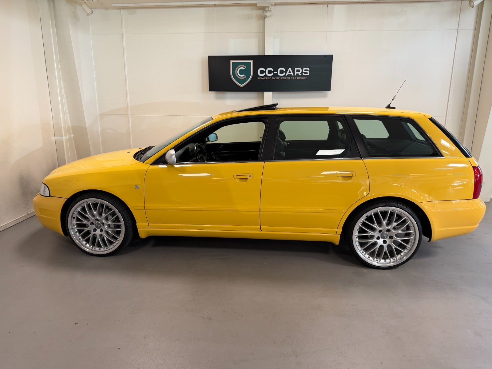 Audi S4 2,7 Avant quattro