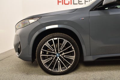 BMW iX1 xDrive30 M-Sport