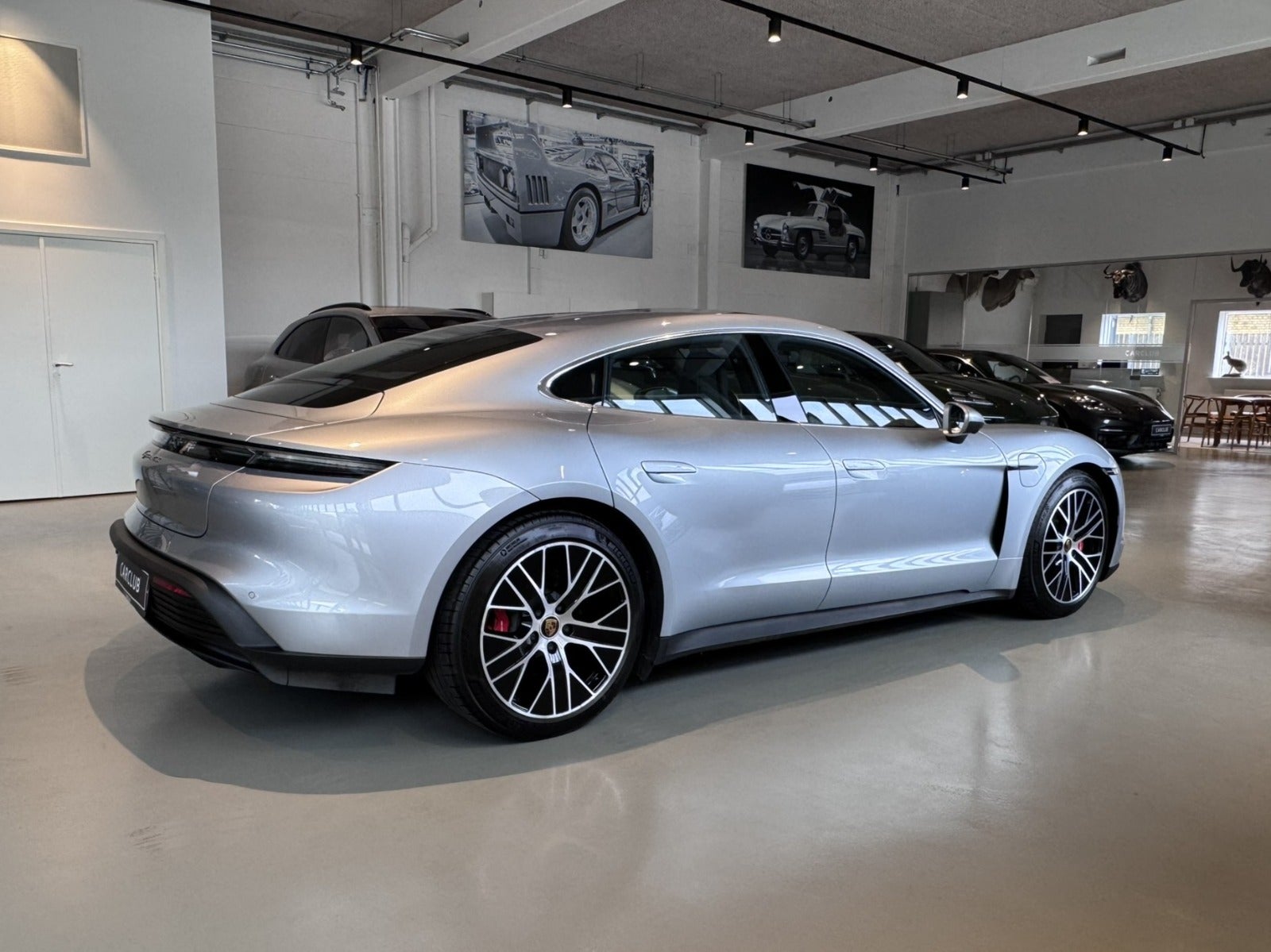 Porsche Taycan 4S Performance+