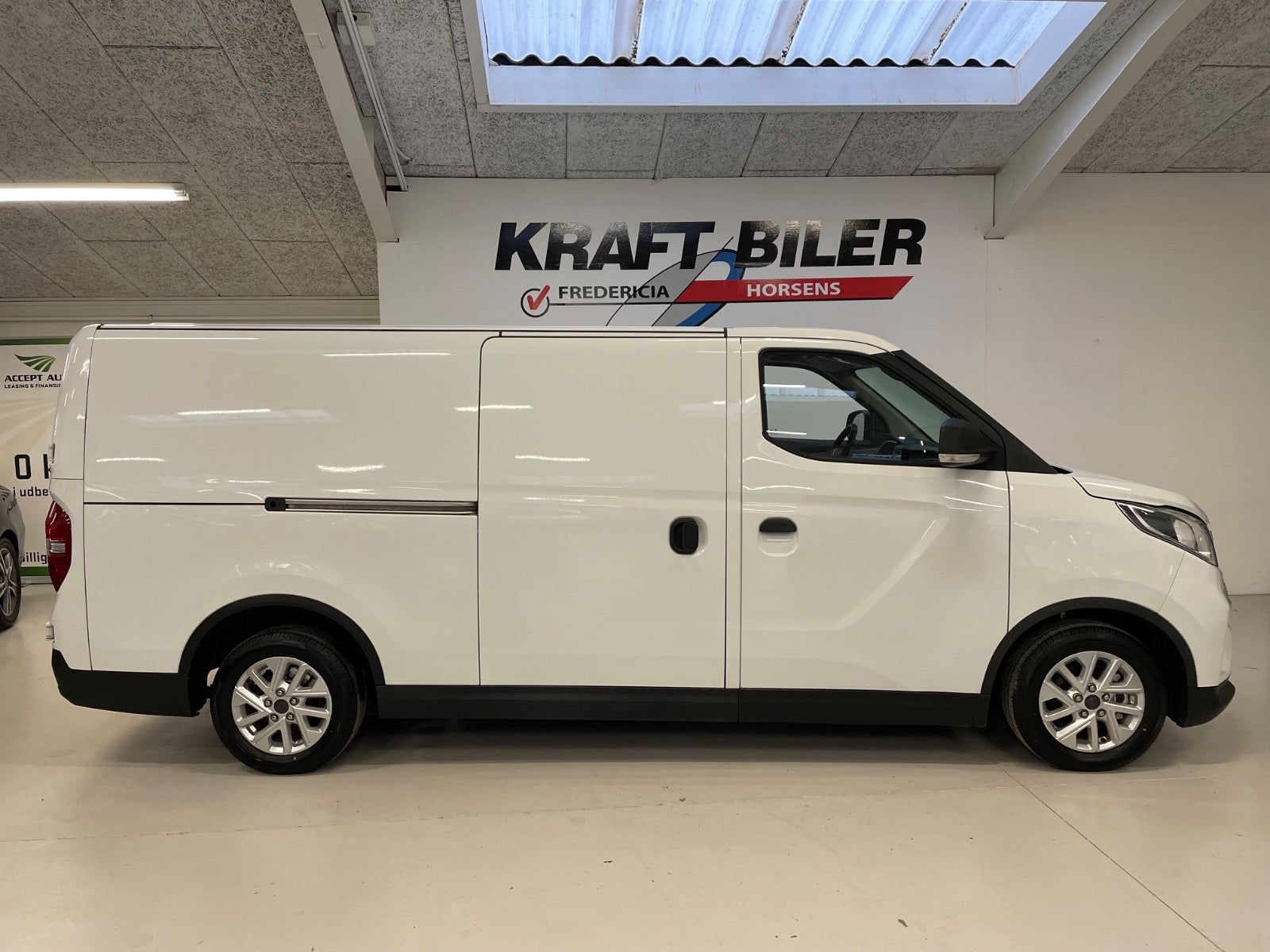 Billede af Maxus e-Deliver 3 50 Cargo Van LWB