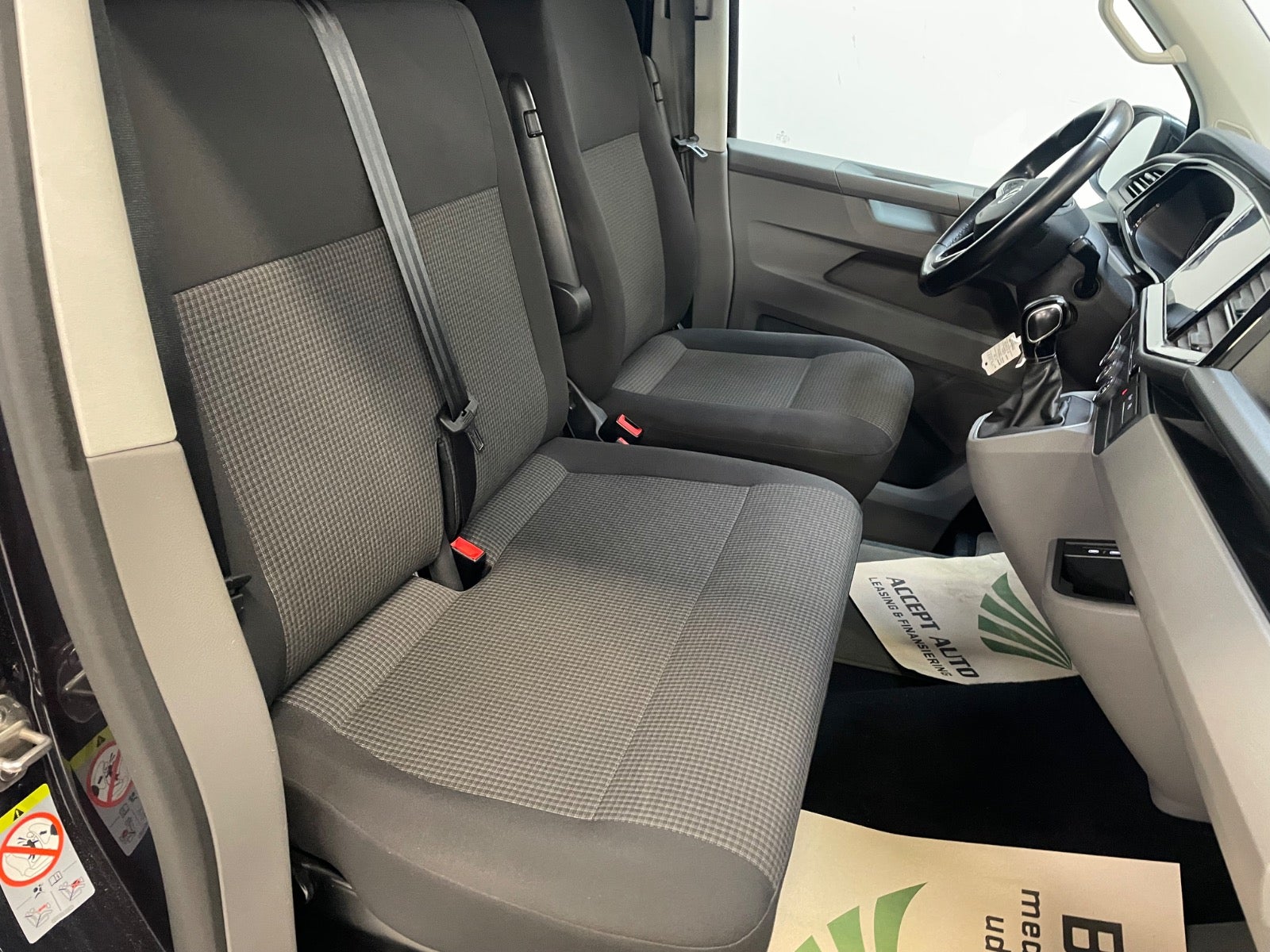 Billede af VW Transporter 2,0 TDi 199 Kassevogn DSG kort