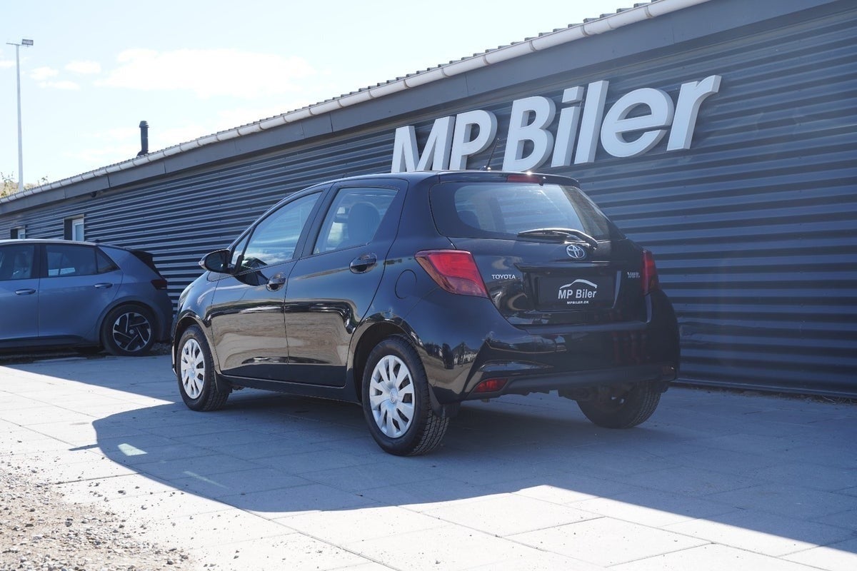 Billede af Toyota Yaris 1,3 VVT-i Skyview
