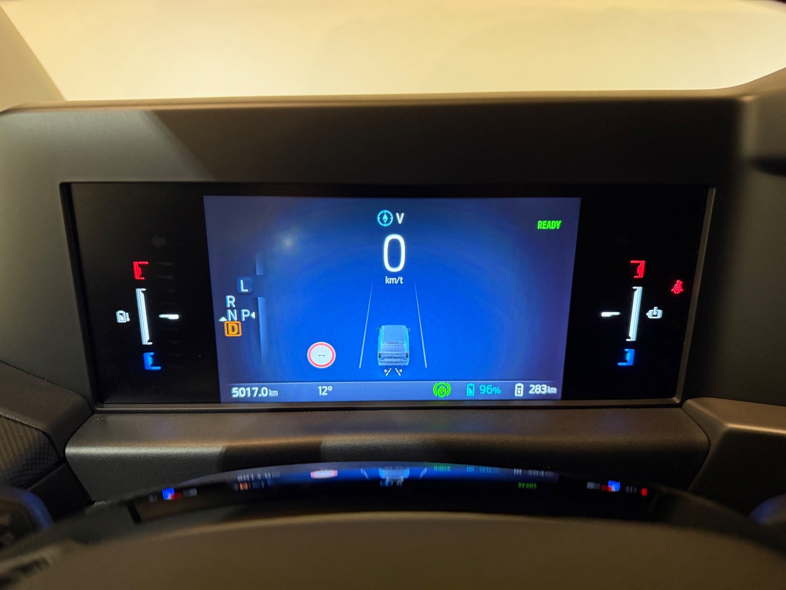 Ford E-Transit Custom 320L Trend