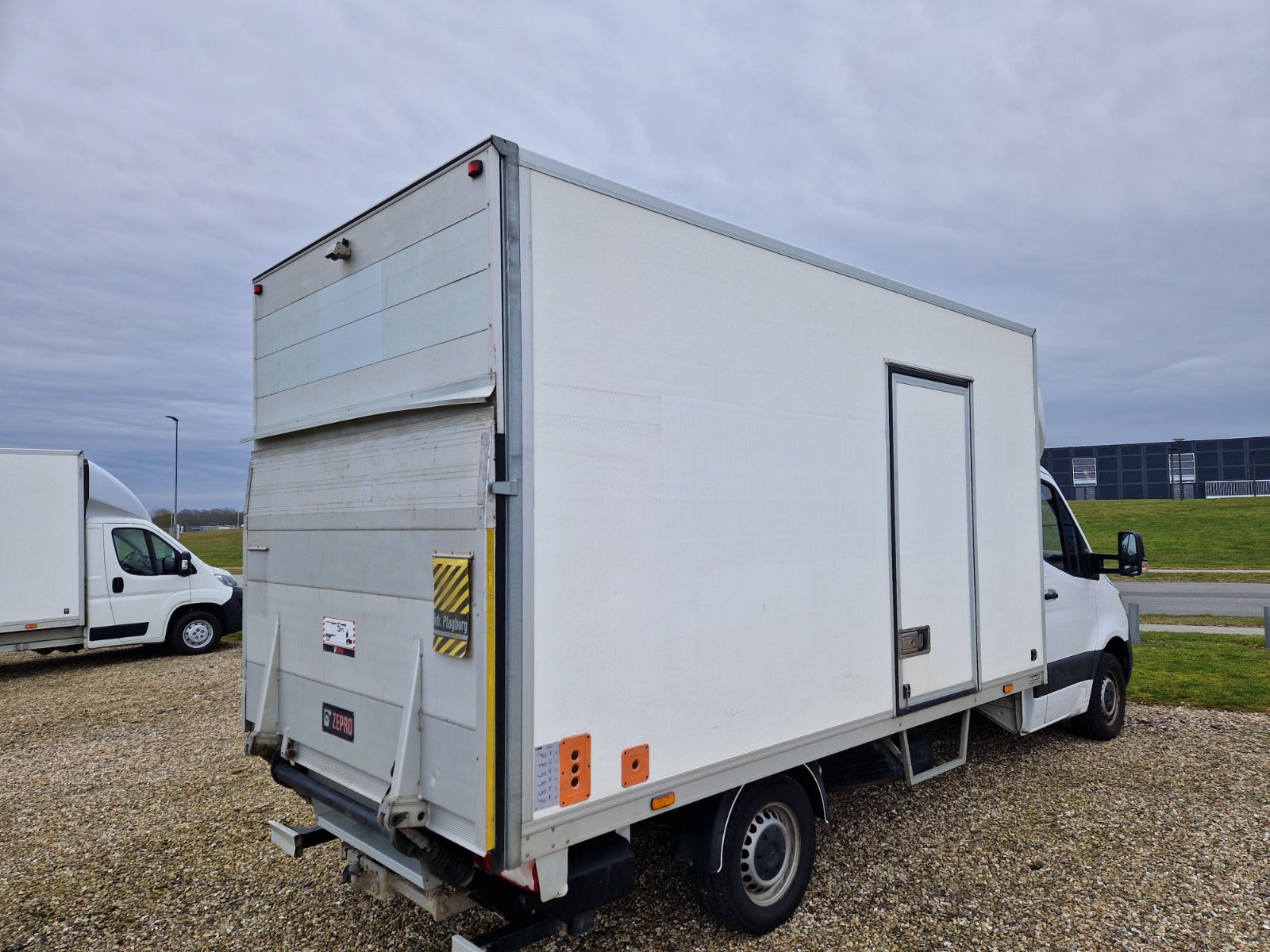 Billede af Mercedes Sprinter 315 2,0 CDi A3 Alukasse m/lift aut. RWD