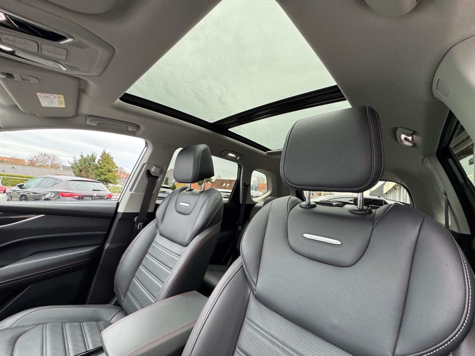 Billede af Maxus Euniq6 70 