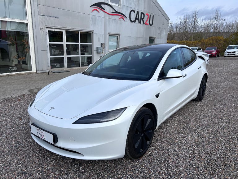 Tesla Model 3 RWD