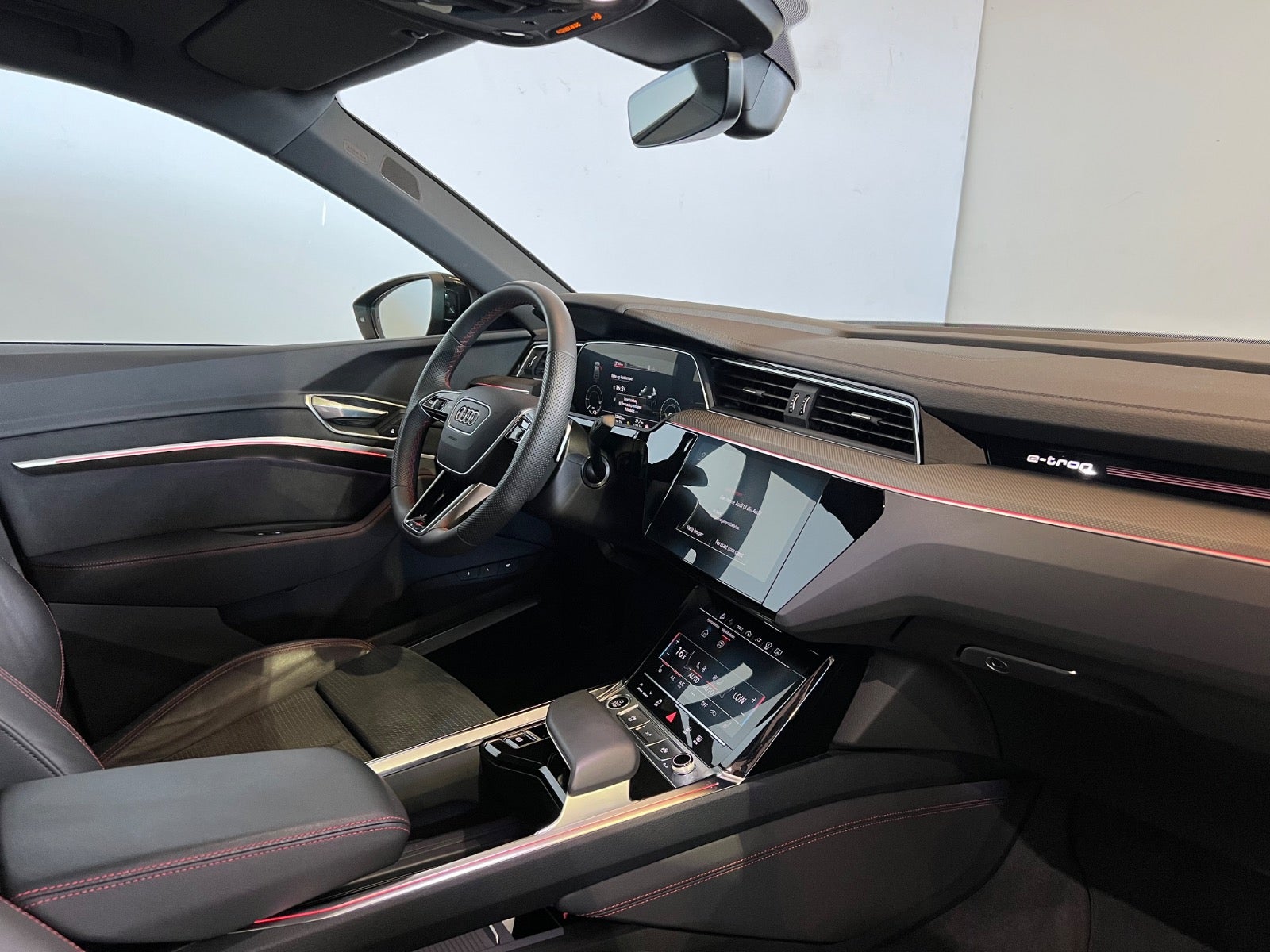 Audi Q8 e-tron S-line Sportback quattro