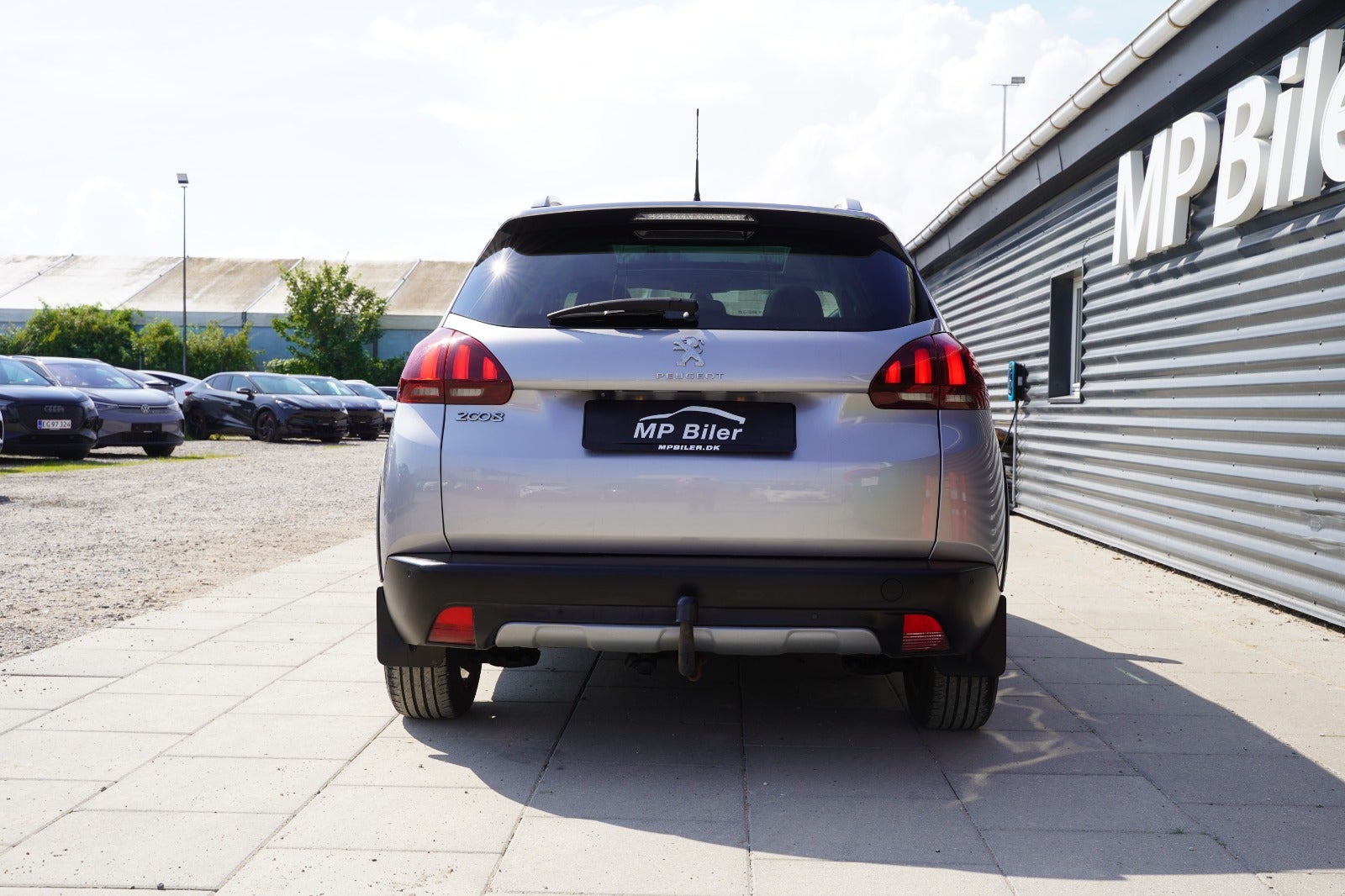 Billede af Peugeot 2008 1,5 BlueHDi 100 Allure Sky