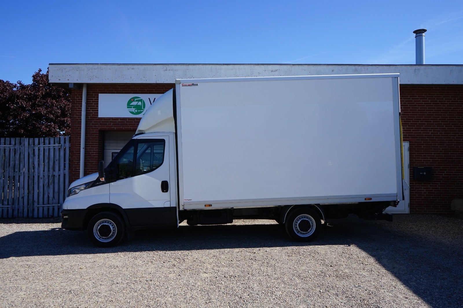 Billede af Iveco Daily 2,3 35S14 Alukasse m/lift