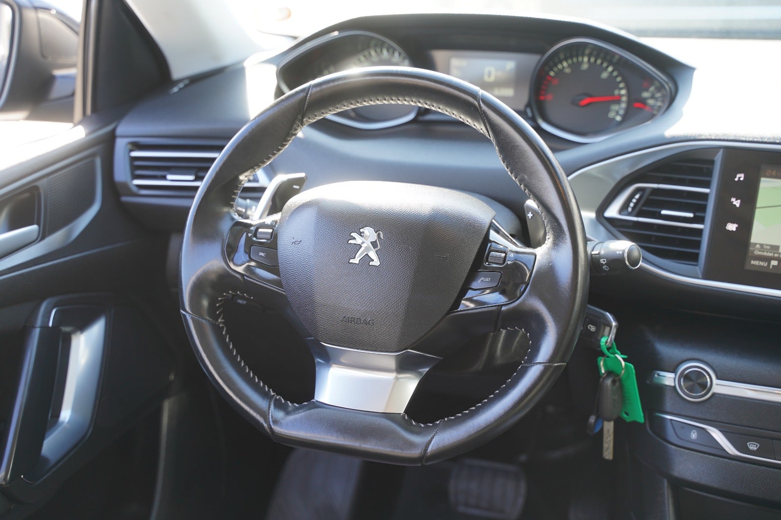 Billede af Peugeot 308 1,5 BlueHDi 130 Active SW EAT8