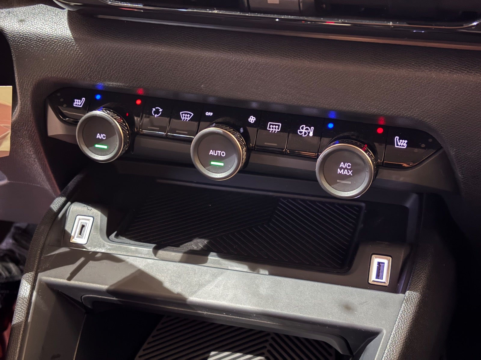 Billede af Citroën ë-C4 50 Feel