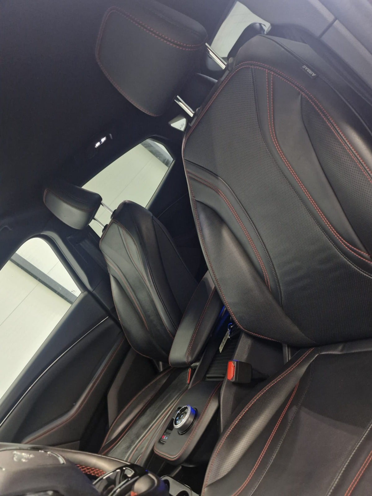 Billede af Ford Mustang Mach-E 75 Premium Standard Range AWD