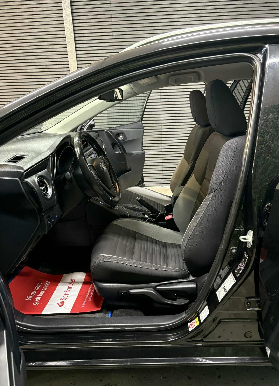 Billede af Toyota Auris 1,8 Hybrid H2 Touring Sports CVT