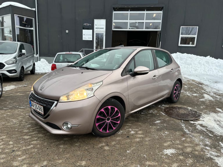 Peugeot 208 VTi Access