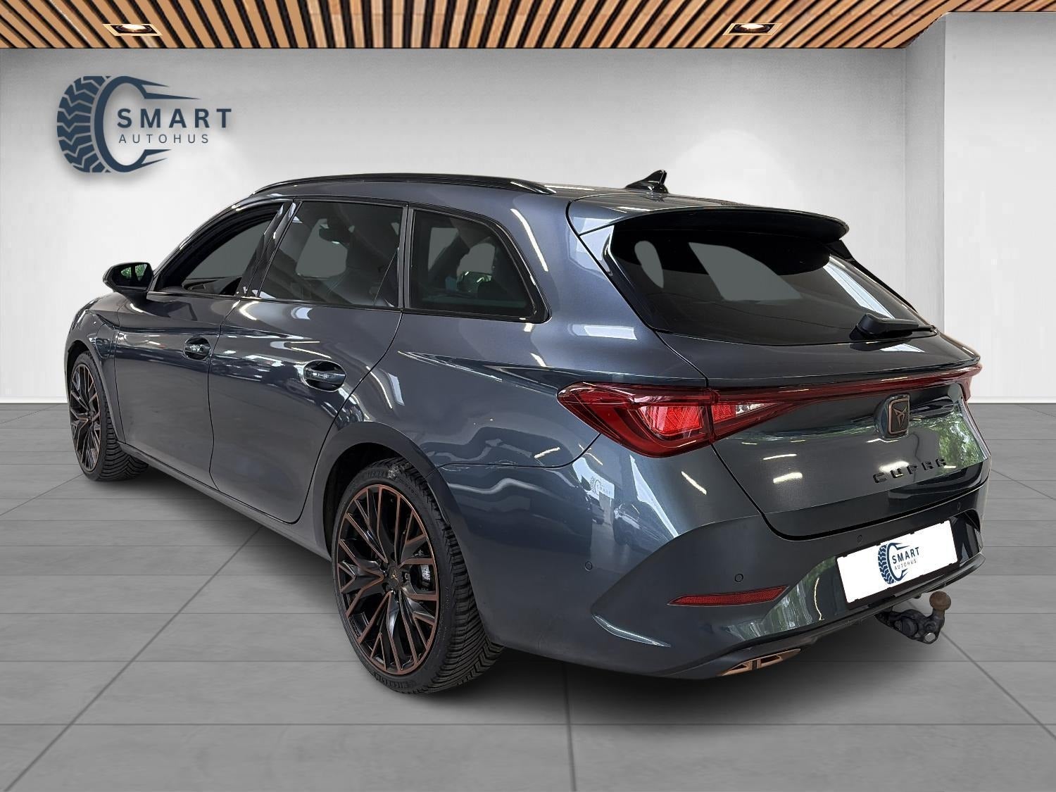 Billede af Cupra Leon 1,4 eHybrid Sportstourer DSG