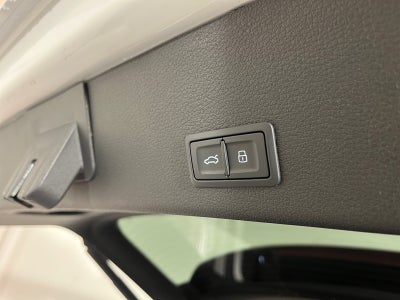 Audi e-tron Advanced quattro Van