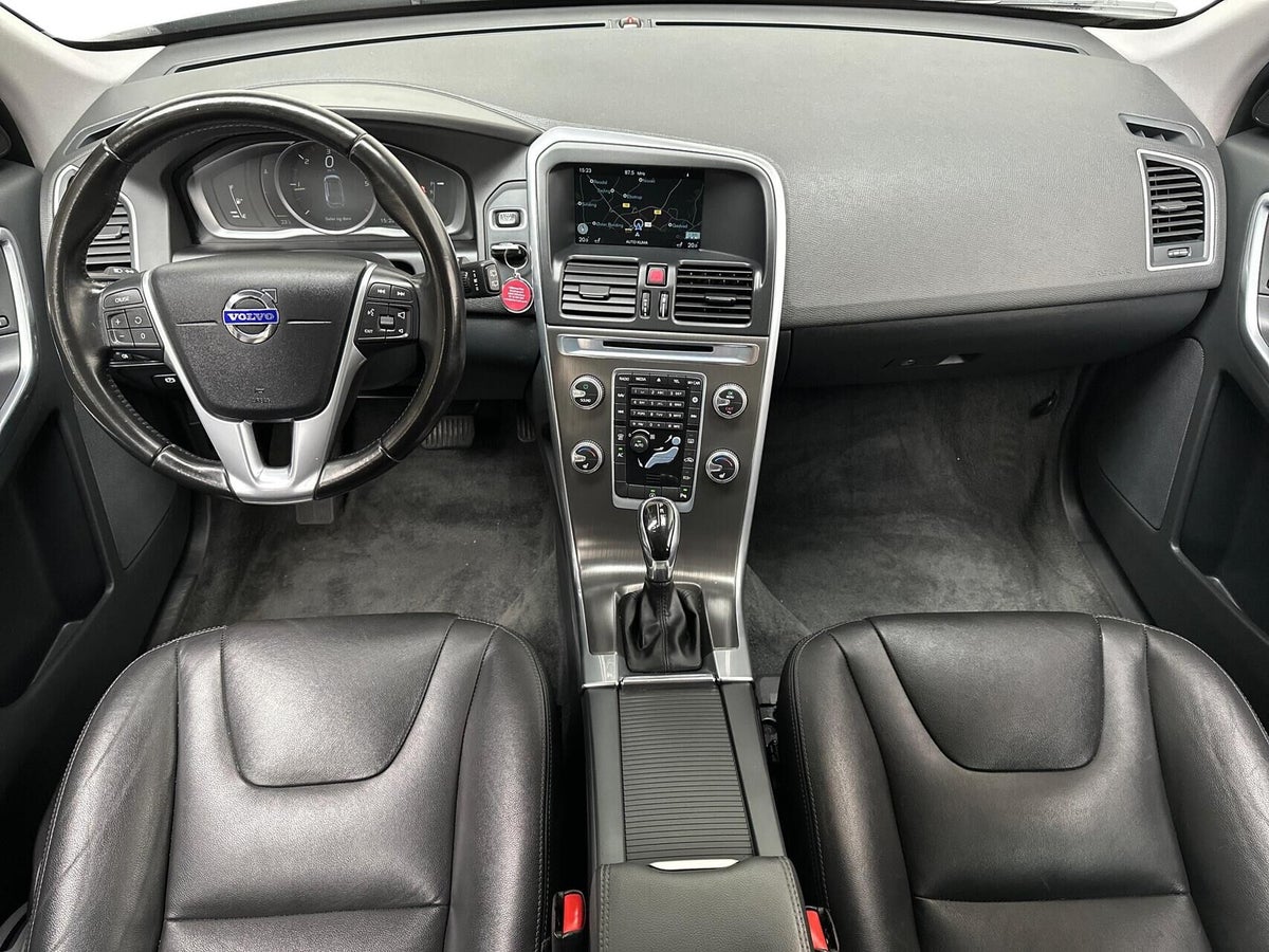 Volvo XC60 D3 150 Momentum aut. billede 4