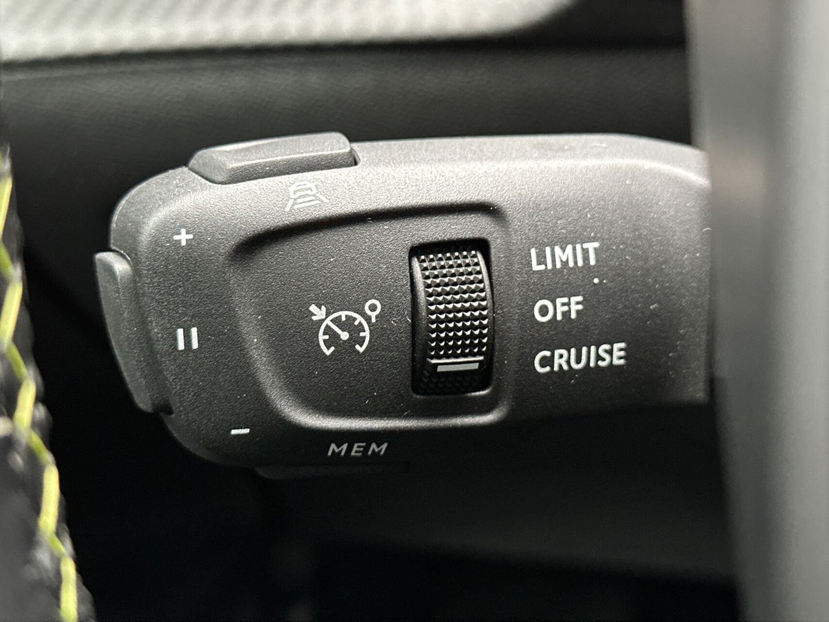 Peugeot e-208 GT billede 15