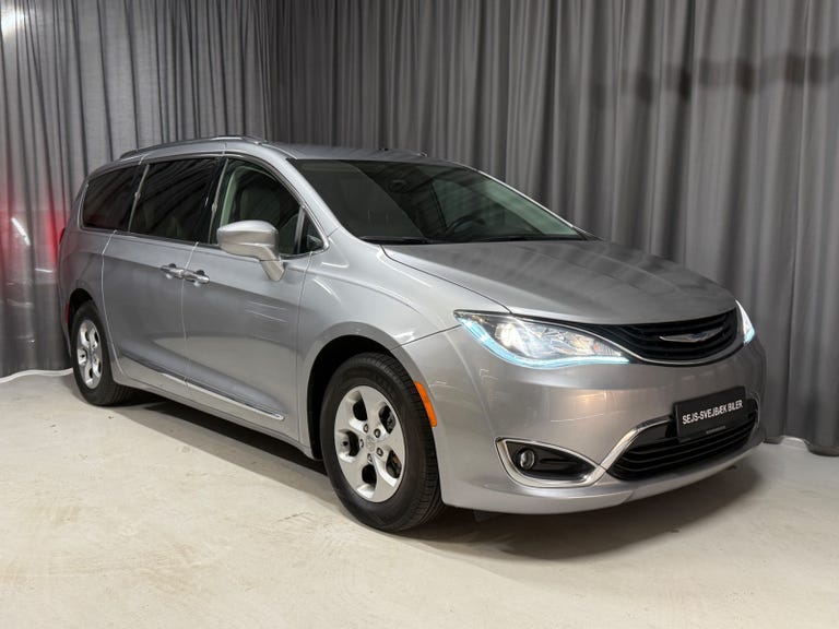 Chrysler Pacifica Hybrid Touring L aut.