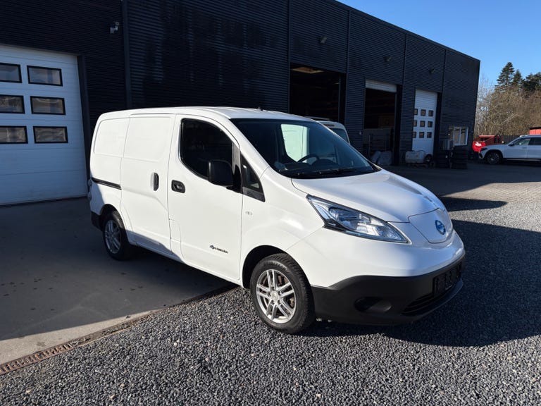Nissan e-NV200 Comfort+ Van
