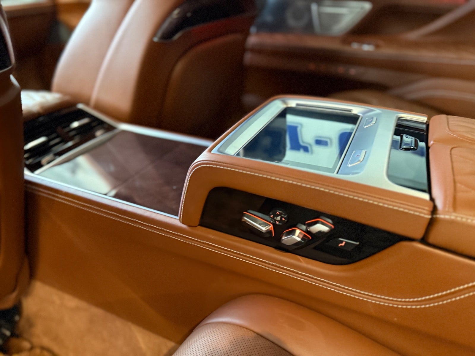 Billede af BMW M760Li 6,6 xDrive aut.