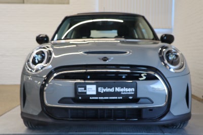 MINI Cooper SE Camden Edition