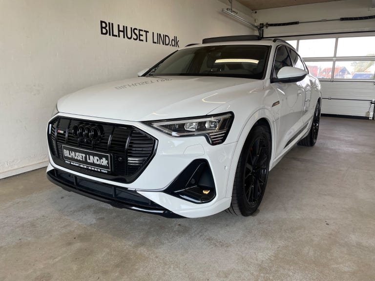 Audi e-tron S-line Sportback quattro