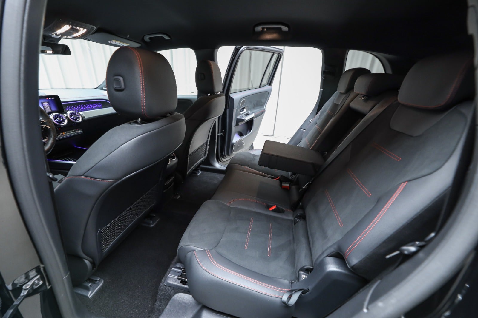 Mercedes-Benz EQB 250+ (5/8)