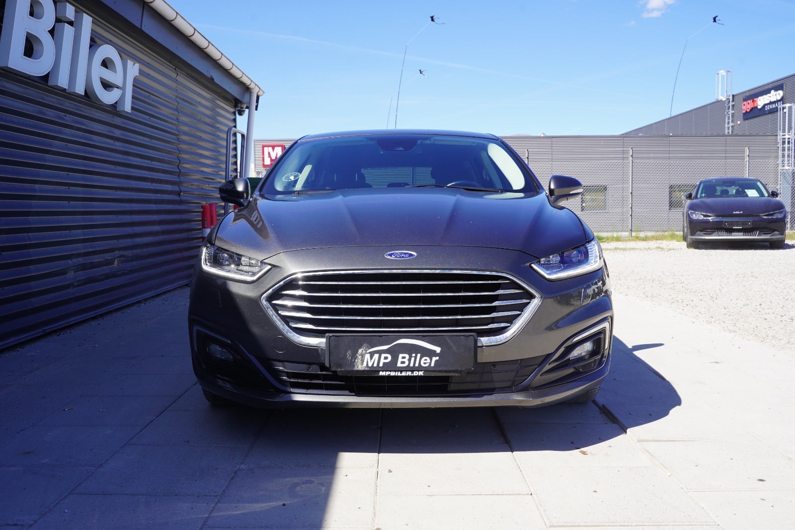 Billede af Ford Mondeo 2,0 HEV Titanium stc. CVT