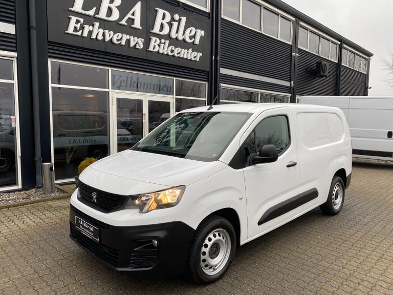 Peugeot Partner BlueHDi 100 L2V2 Plus Van