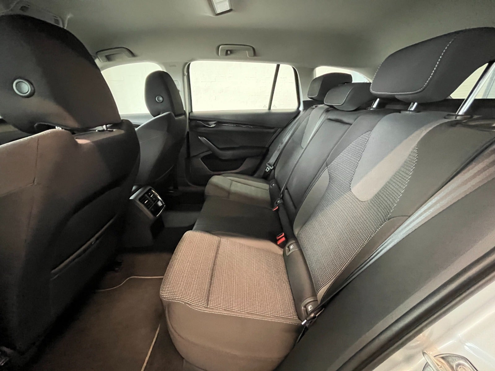 Billede af Skoda Octavia 1,0 eTSi 110 Business Combi DSG