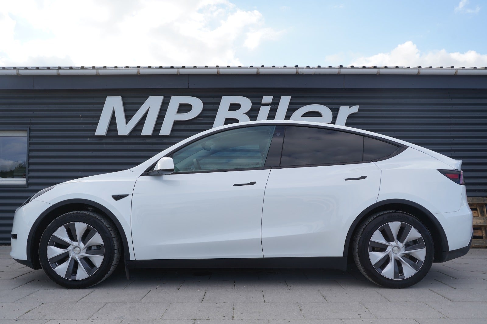 Billede af Tesla Model Y  RWD