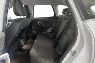 BMW iX1 xDrive30 X-Line
